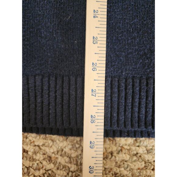 Old Navy Bear Print Winter Knit Sweater Size Xlarge - Picture 3 of 5